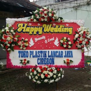 Bunga happy wedding bandung, Bunga papan enggagment bandung, Bunga papan happy wedding bandung, Bunga papan pernikahan, Bunga papan pernikahan di bandung murah, Bunga papan selamat bahagia bandung, Bunga papan selamat dan bahagia, Bunga selamat berbahagia, Karangan bunga papan happy weddding di bandung online murah, Karangan bunga papan ucapan selamat berbahagia di bandung online murah.